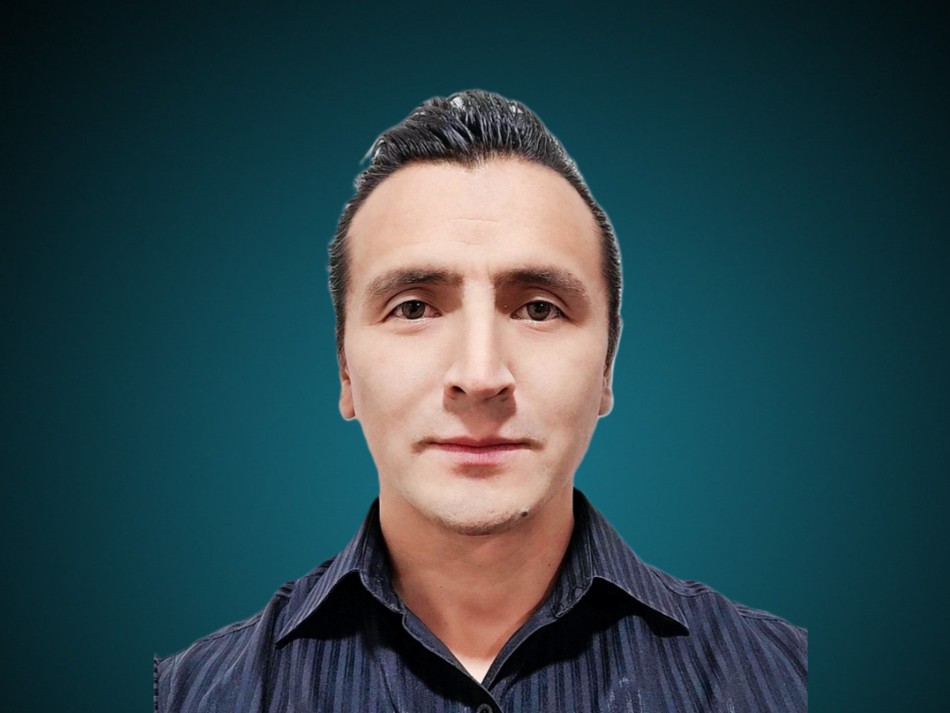 Jorge Leon - Regional Director